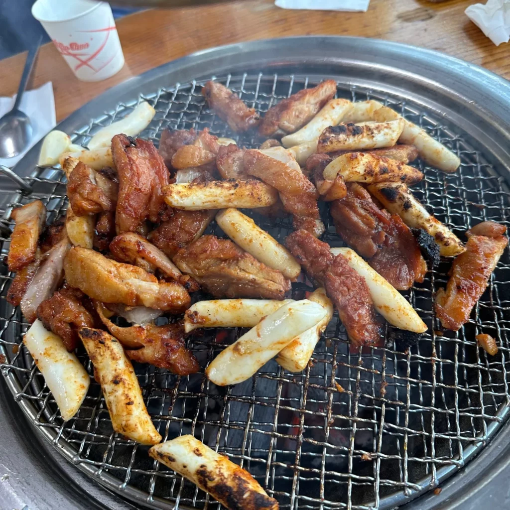 가평의 미식의 즐거움을 발견해보세요: 독특한 레스토랑과 카페를 통한 여행