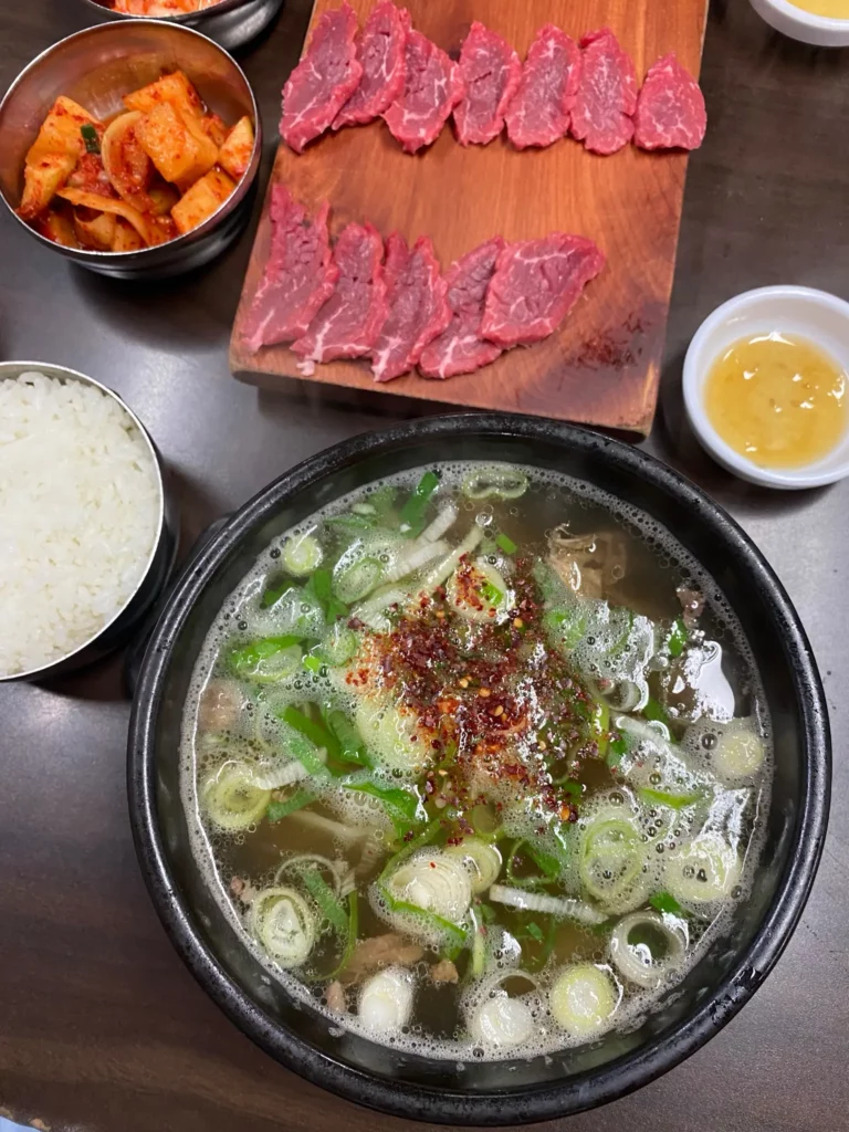 Korean food stew stew hotpot Daejeon Yuseong-gu Taepyeong beef soup