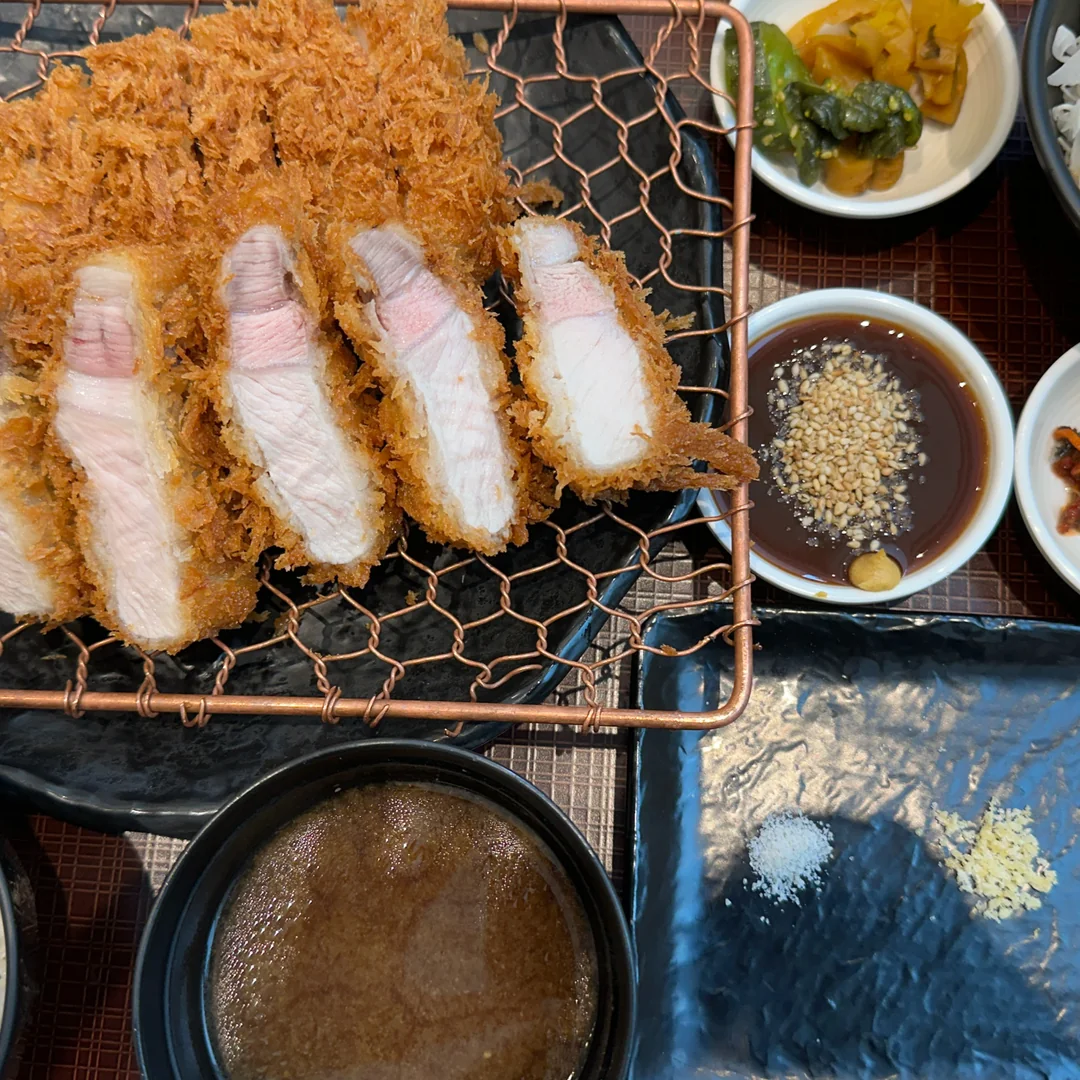 Jeongdon(정돈) - Japanese Cuisine Donkatsu, Gangnam-gu Seoul