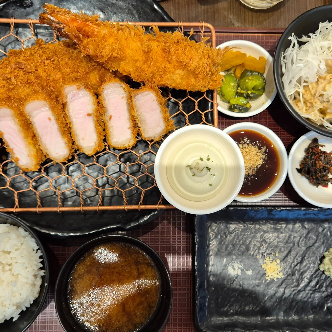 Unforgettable Donkatsu Experience at Jeongdon: A Culinary Journey in Gangnam, Seoul