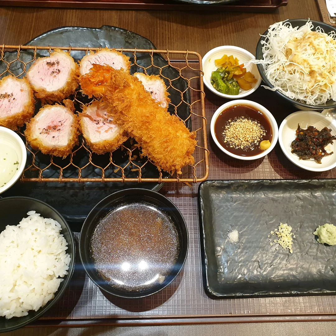 Jeongdon(정돈) - Japanese Cuisine Donkatsu, Gangnam-gu Seoul