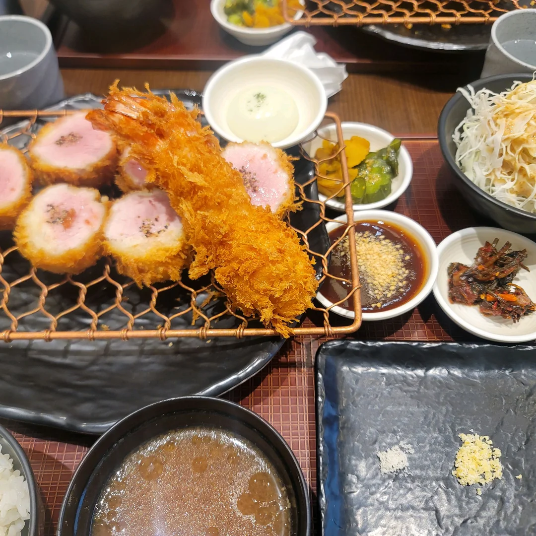 Jeongdon(정돈) - Japanese Cuisine Donkatsu, Gangnam-gu Seoul