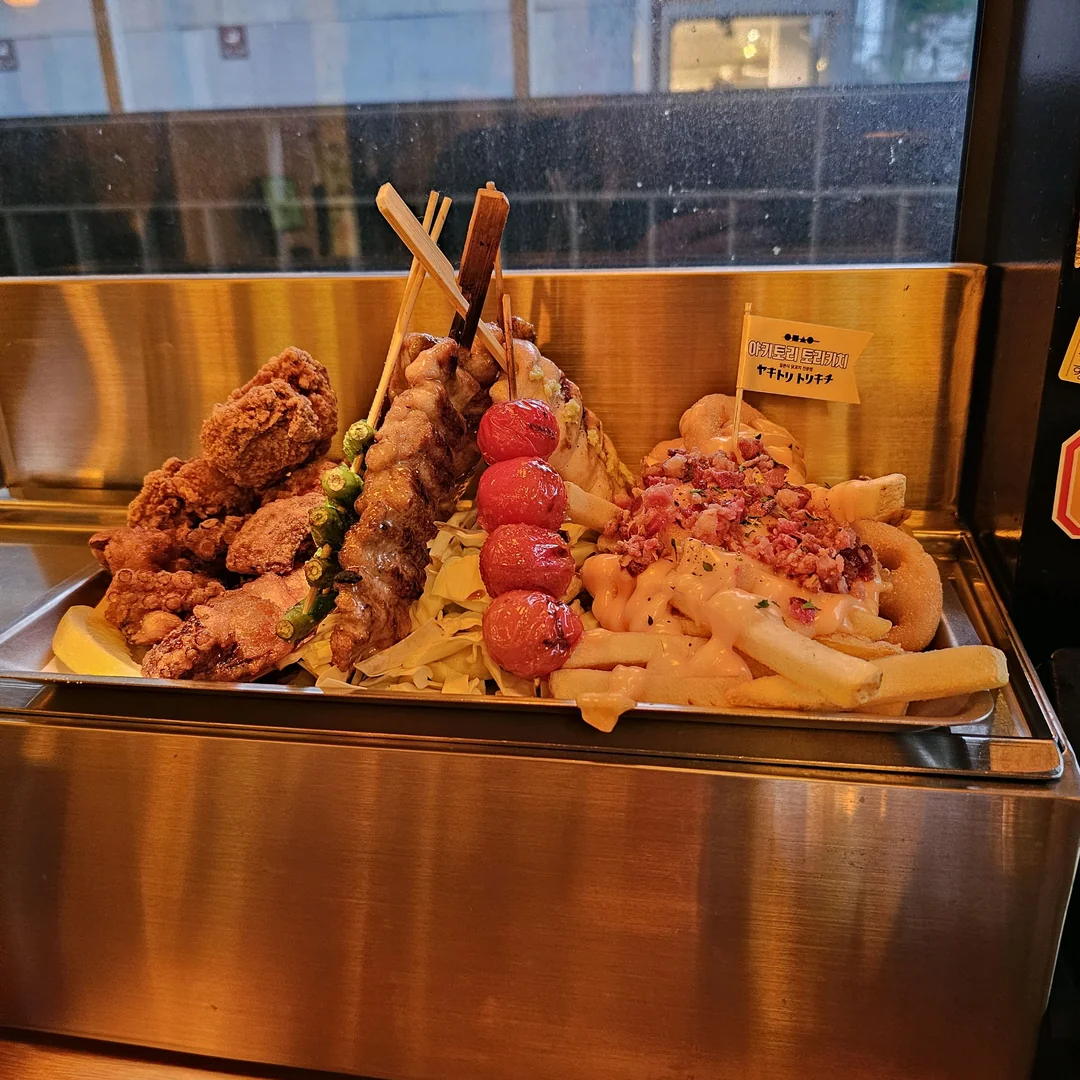 鳥吉（토리키치） - バー居酒屋, 江南区（カンナムグ）, ソウル